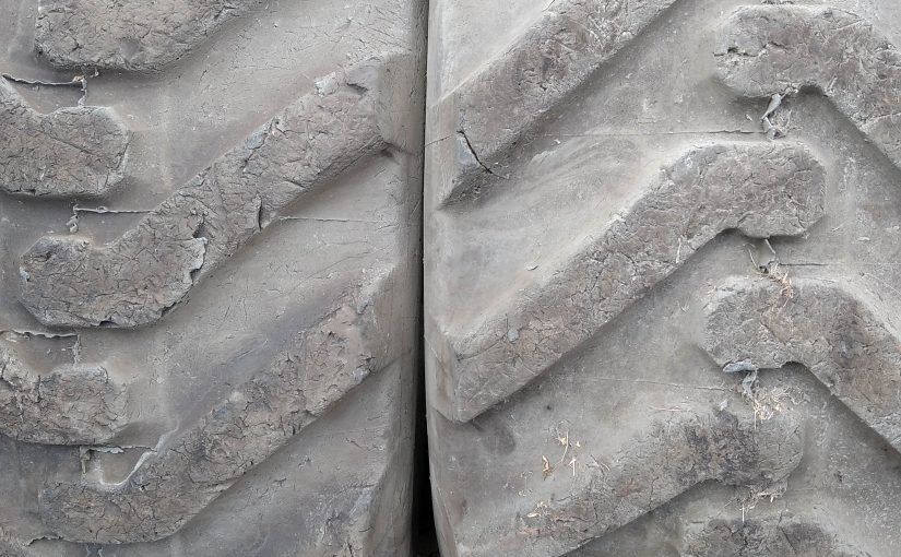 16/70R20 (405-70R-20 DİSİPİ LASTİK