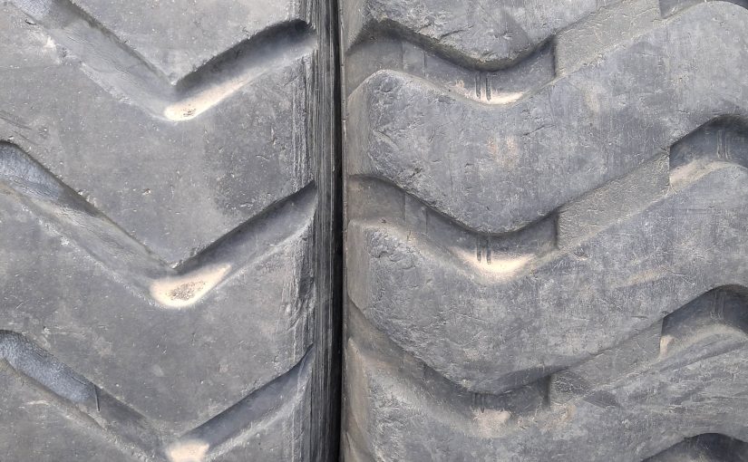 İŞ MAKİNESİ LASTİKLER 20.5-25