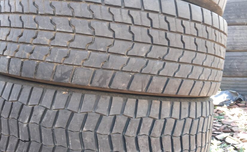295/60R22.5 LOBET RÖMORK İKİNCİ EL LASTİK