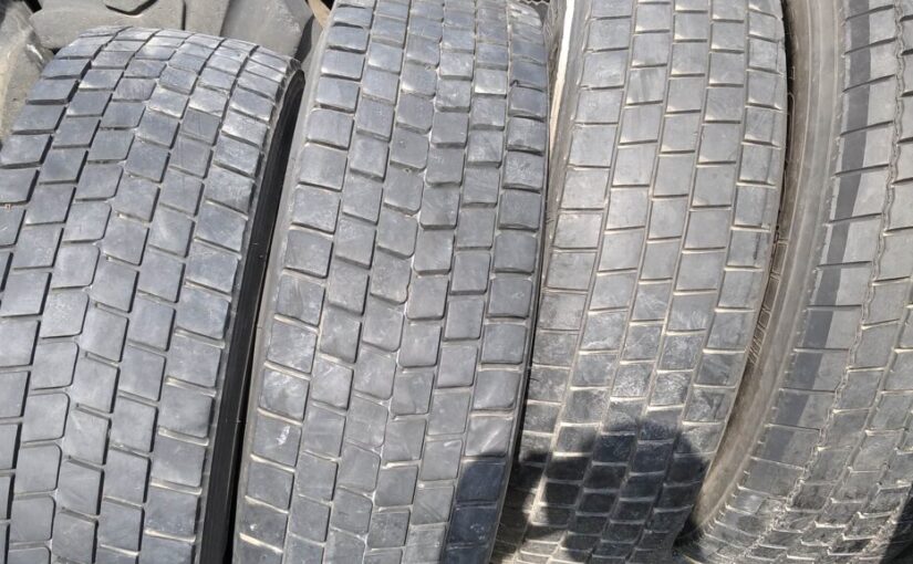 SATILIK OTOBÜS 295/80R22.5 ÇEKER OTOBÜS LASTİKLER