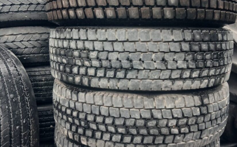 SATILIK 215/75R17.5 KAMYONET ÇIKMA LASTİK