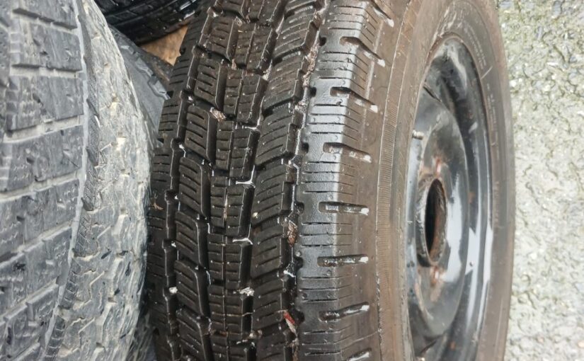 195R14C KAR TİPİ İKİNCİ EL KIŞLIK LASTİKLER